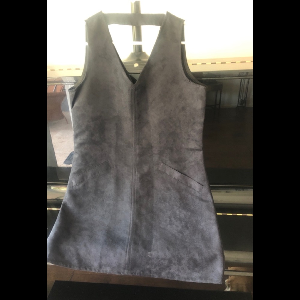 Black Sleeveless Mini Dress